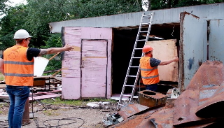 Демонтаж гаражей в Чебаркуле, цена от 1742 руб. – услуги под ключ от 2Землекопа-Чбр